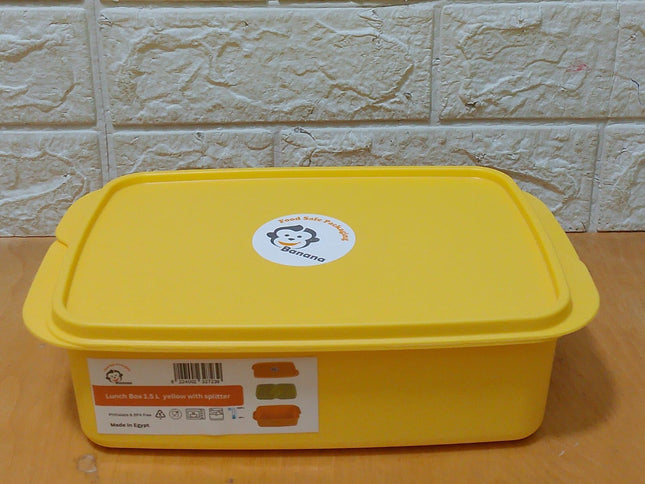 Banana Lunch Box 1.5 Liter Two Layers With Dividers (Yellow)