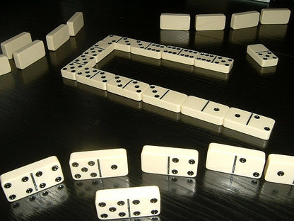 (Large) Professional Domino Game Set - 28 Pieces