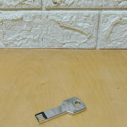 16GB USB 2.0 Key Shaped Flash Memory Drive - Silver
